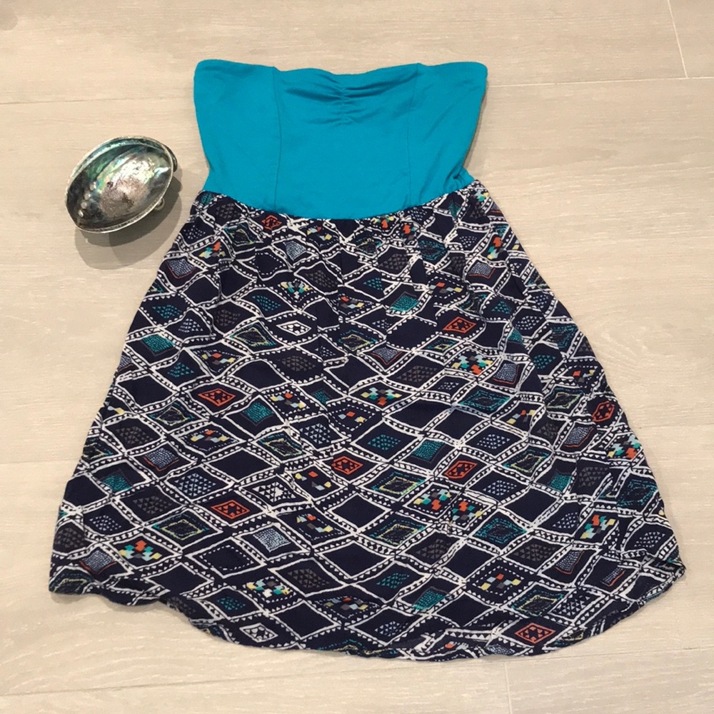 💙NWOT Roxy Blue Tribal Strapless Dress💙